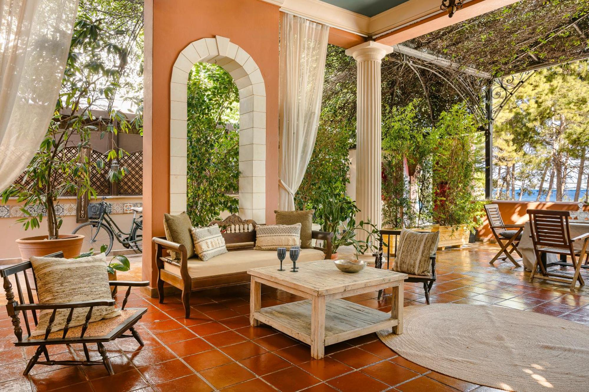 Scorpios Mansion / Downtown Skala / Seaside Villa Exterior photo